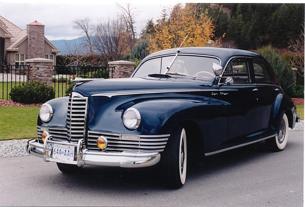Another ¾ front view of this 1947 Packard Super Clipper. Packard produced 4802 units of this model.