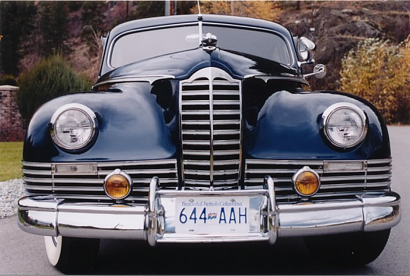 Front view of this lovely Packard designed by Darrin.